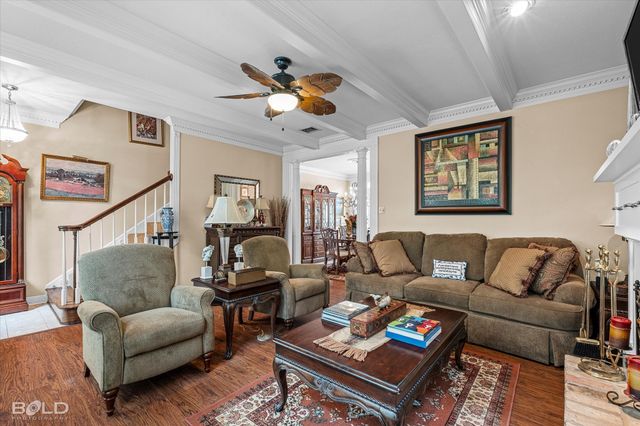 2013 E Kings Highway, Shreveport, LA 71105