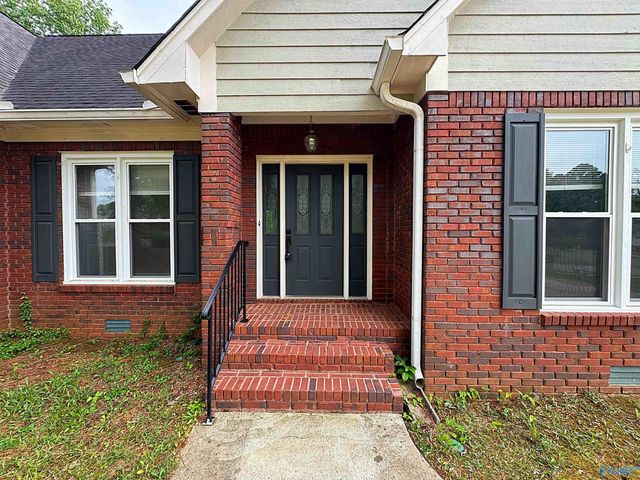 192 Rosecliff Drive, Harvest, AL 35749