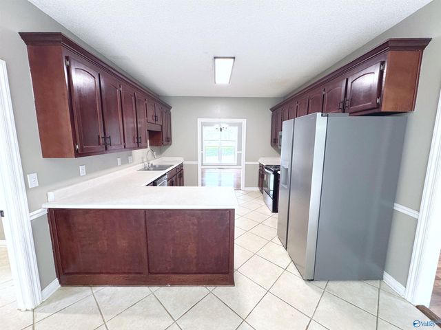 192 Rosecliff Drive, Harvest, AL 35749