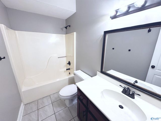 192 Rosecliff Drive, Harvest, AL 35749