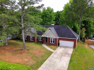 192 Rosecliff Drive, Harvest, AL 35749