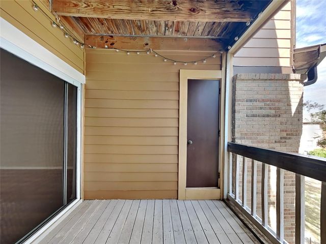 490 N PIN OAK PLACE 208, Longwood, FL 32779