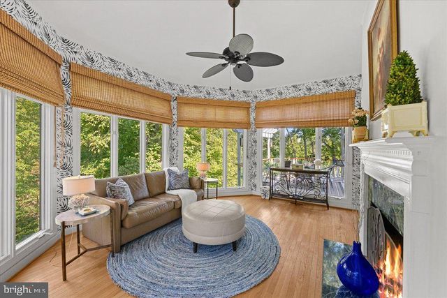 18180 SHINNIECOCK HILLS PL, Leesburg, VA 20176