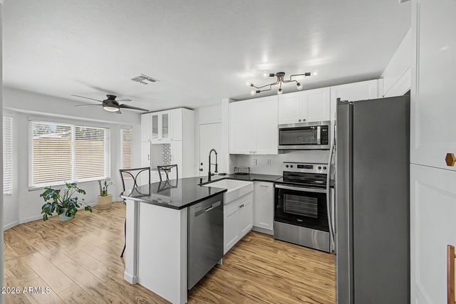 1405 E GAIL Drive, Chandler, AZ 85225