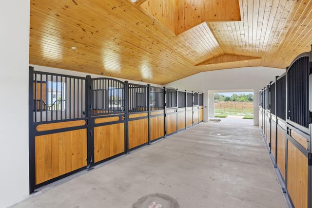 2324 Deer Run Trail, Loxahatchee, FL 33470