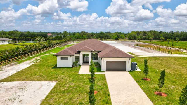 2324 Deer Run Trail, Loxahatchee, FL 33470