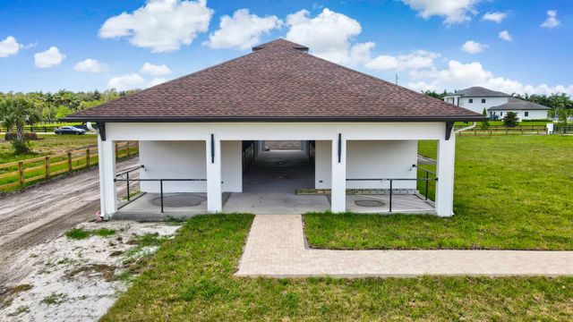 2324 Deer Run Trail, Loxahatchee, FL 33470