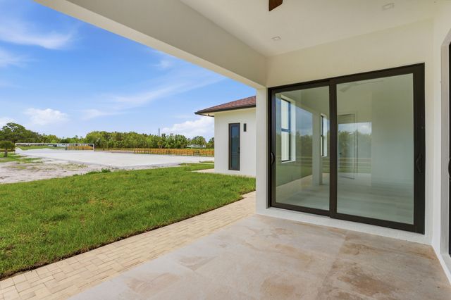 2324 Deer Run Trail, Loxahatchee, FL 33470