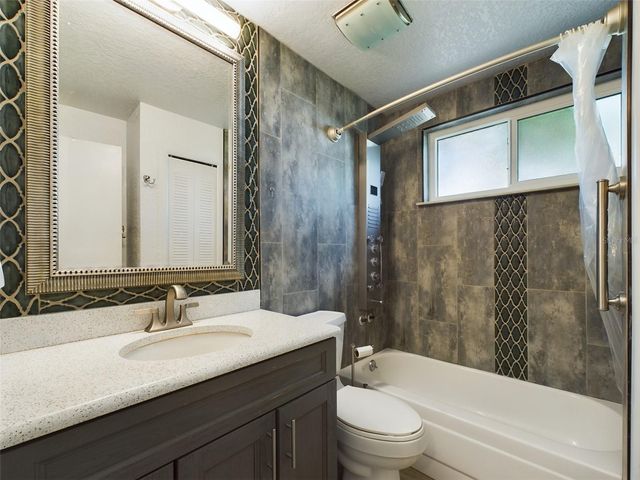 2049 SAN MARCOS DRIVE SE 127, Winter Haven, FL 33880