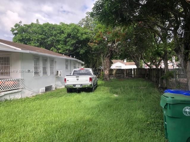 3314 NW 9th Ct, Miami, FL 33127