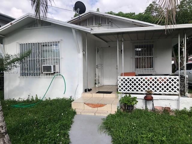 3314 NW 9th Ct, Miami, FL 33127
