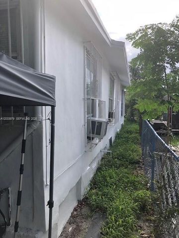 3314 NW 9th Ct, Miami, FL 33127