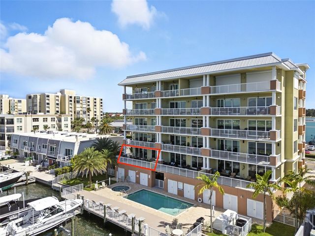706 BAYWAY BOULEVARD 203, Clearwater, FL 33767