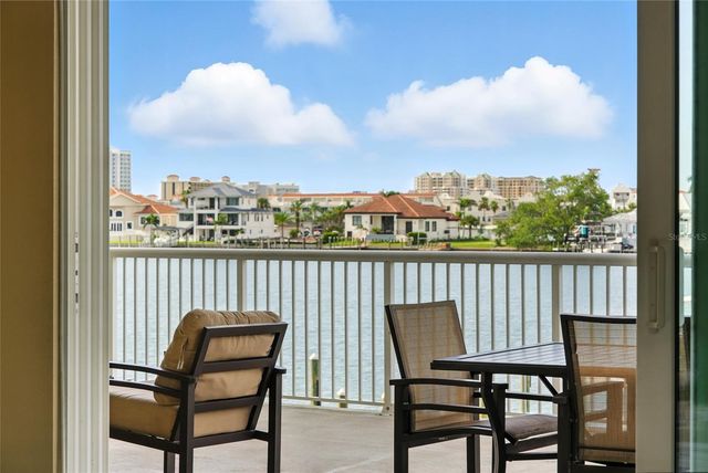 706 BAYWAY BOULEVARD 203, Clearwater, FL 33767