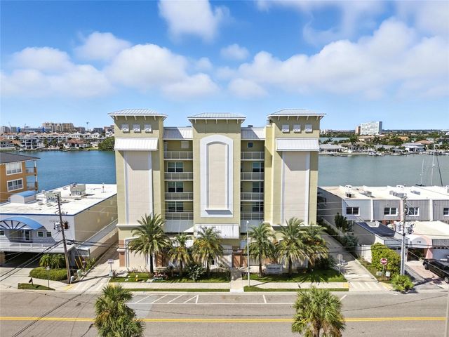706 BAYWAY BOULEVARD 203, Clearwater, FL 33767