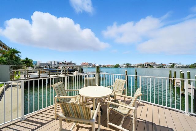 706 BAYWAY BOULEVARD 203, Clearwater, FL 33767