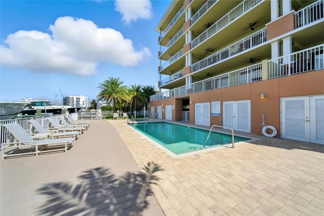 706 BAYWAY BOULEVARD 203, Clearwater, FL 33767
