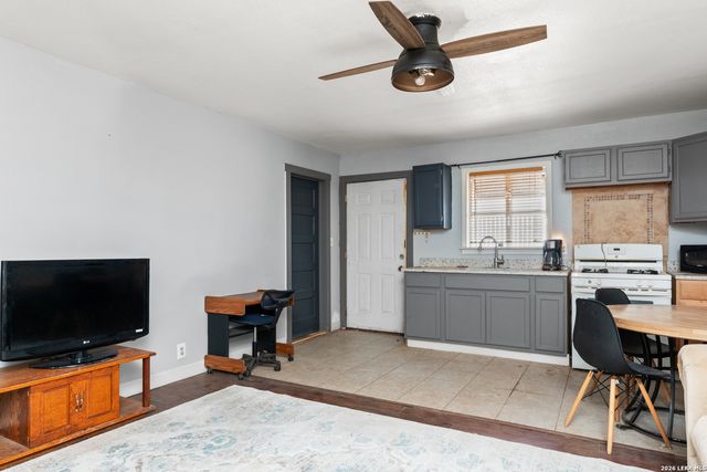 15285 S Skaggs, Atascosa, TX 78002