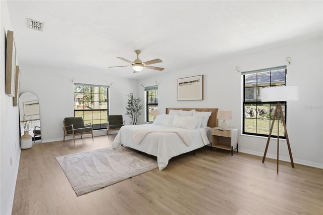 5070 NE 52ND PLACE, High Springs, FL 32643