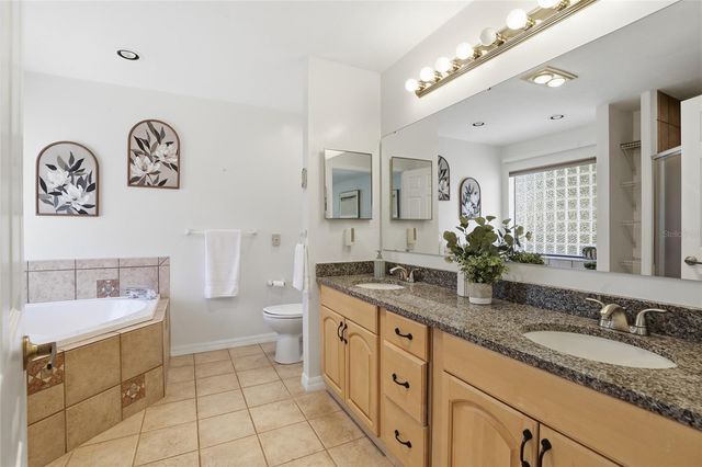 5070 NE 52ND PLACE, High Springs, FL 32643