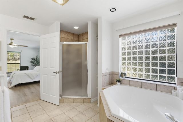 5070 NE 52ND PLACE, High Springs, FL 32643