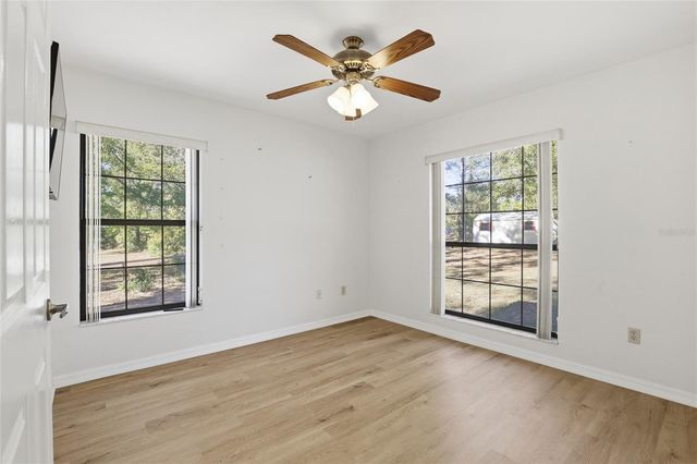 5070 NE 52ND PLACE, High Springs, FL 32643