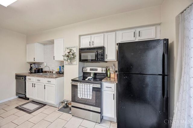 215 Symmes Street, Cleves, OH 45002