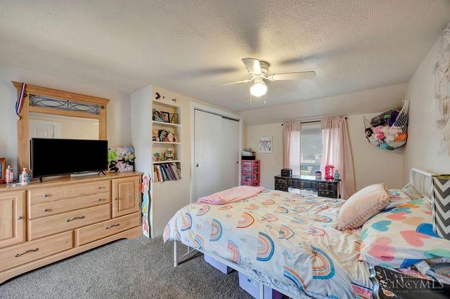 215 Symmes Street, Cleves, OH 45002