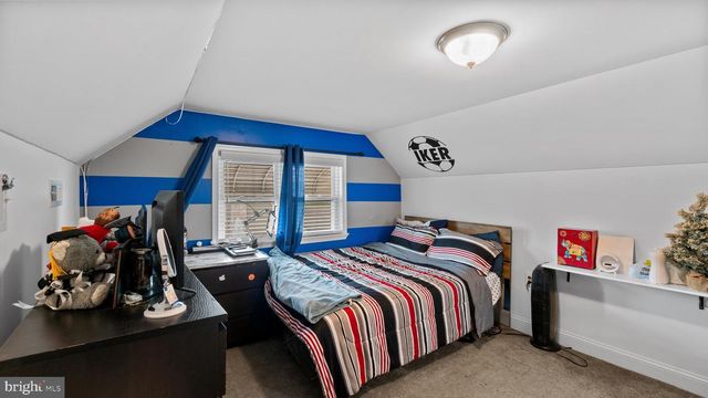18 N HAWTHORNE RD, Middle River, MD 21220