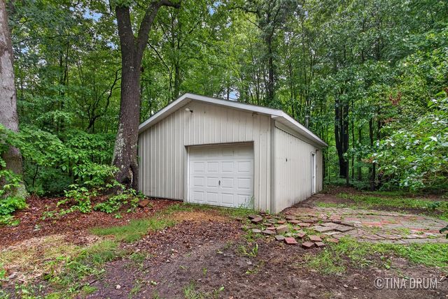 4306 Dalson Road, Twin Lake, MI 49457