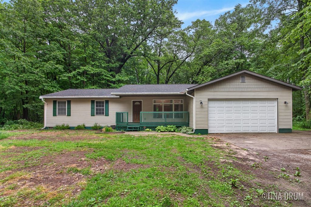 4306 Dalson Road, Twin Lake, MI 49457