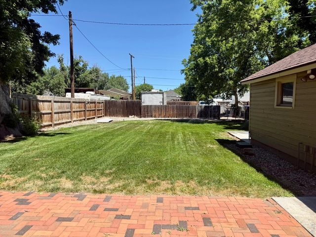 112 Elm St, Windsor, CO 80550
