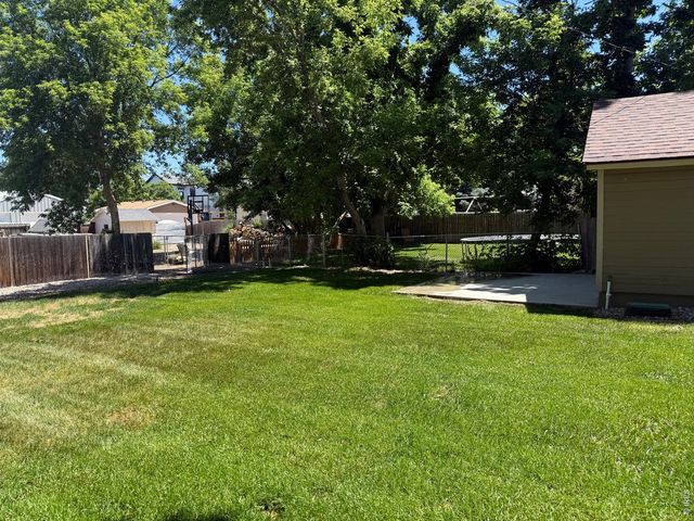 112 Elm St, Windsor, CO 80550