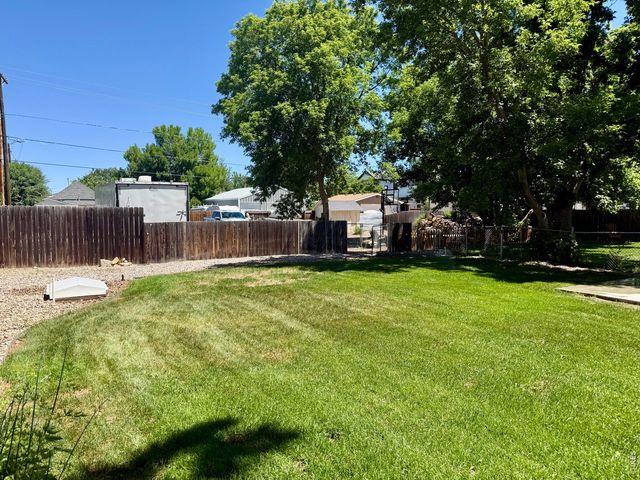 112 Elm St, Windsor, CO 80550
