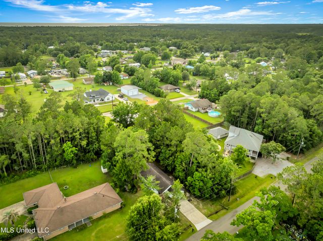 805 Herlihy Street, Waveland, MS 39576