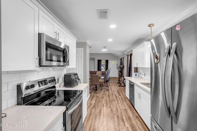 805 Herlihy Street, Waveland, MS 39576