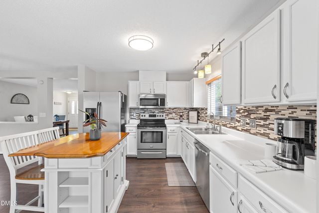 741 Obsidian Way, Durham, NC 27703