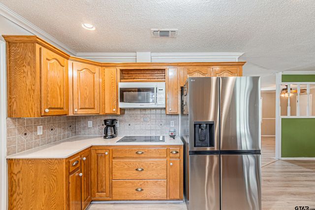 19869 Highway 11 E, Winnsboro, TX 75494