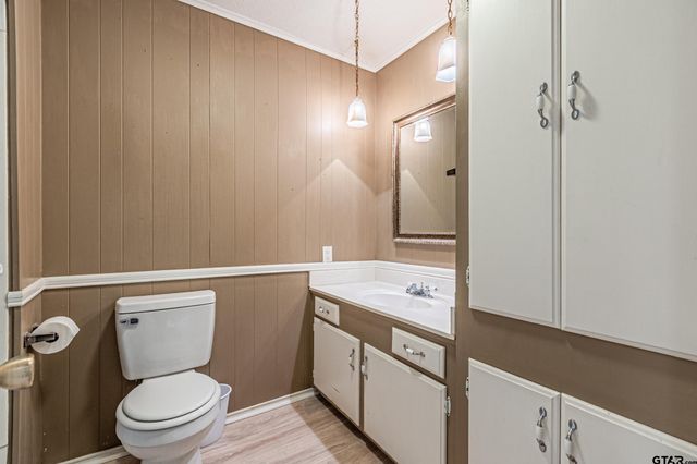 19869 Highway 11 E, Winnsboro, TX 75494