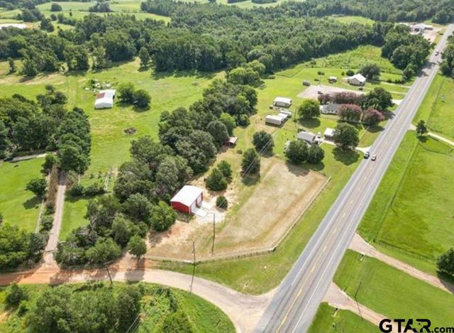 19869 Highway 11 E, Winnsboro, TX 75494