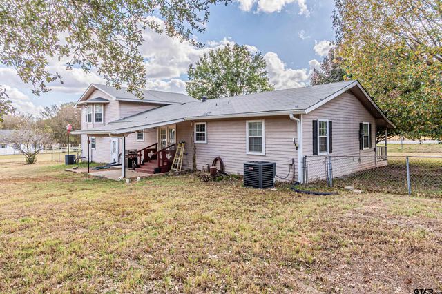 19869 Highway 11 E, Winnsboro, TX 75494
