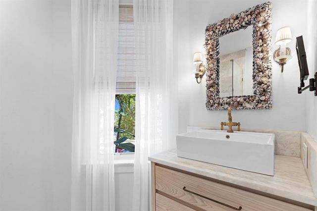 746 Upland Road, West Palm Beach, FL 33401
