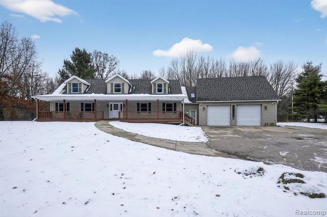 5099 Shields Road, Holly, MI 48442