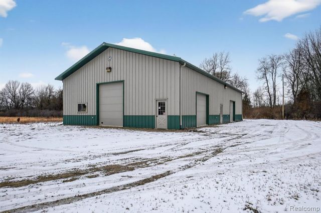 5099 Shields Road, Holly, MI 48442