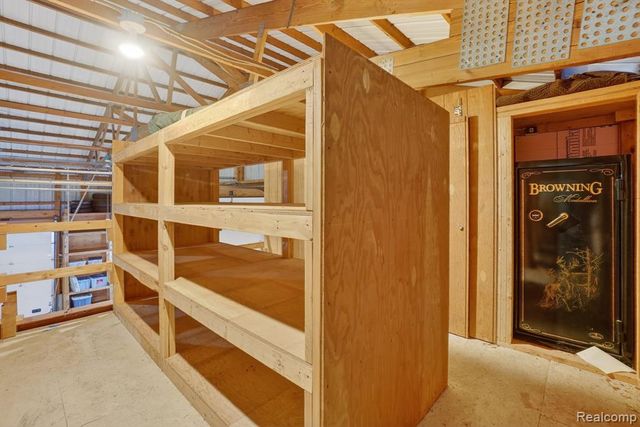 5099 Shields Road, Holly, MI 48442