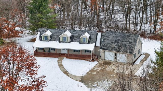 5099 Shields Road, Holly, MI 48442