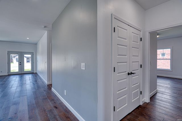 3535 Montgomery Court, Newburgh, IN 47630