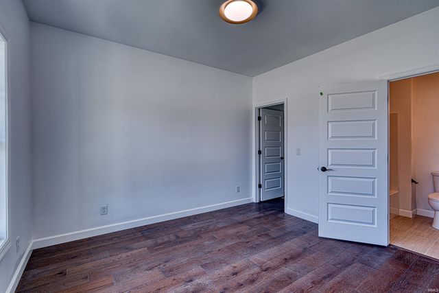 3535 Montgomery Court, Newburgh, IN 47630