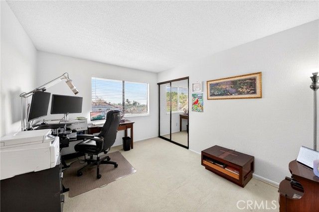 6109 Vineyard Ave, Rancho Cucamonga, CA 91701