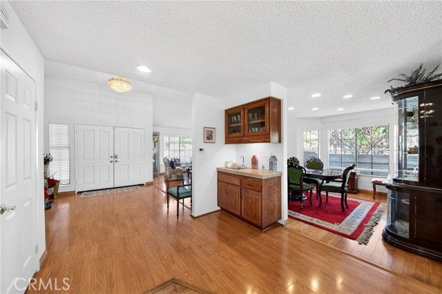 6109 Vineyard Ave, Rancho Cucamonga, CA 91701